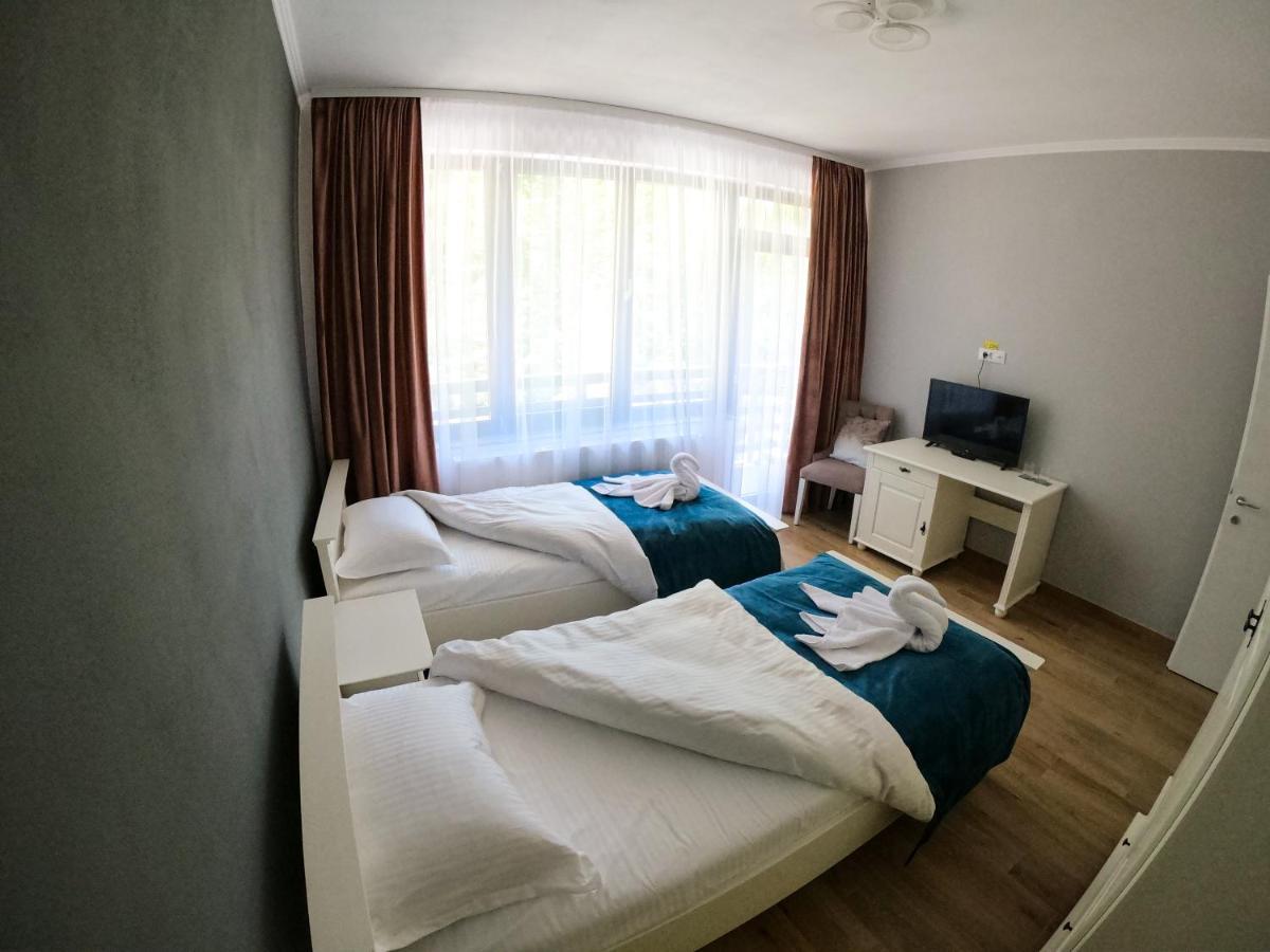 Baile Puturoasa Hotel Vama  Eksteriør billede